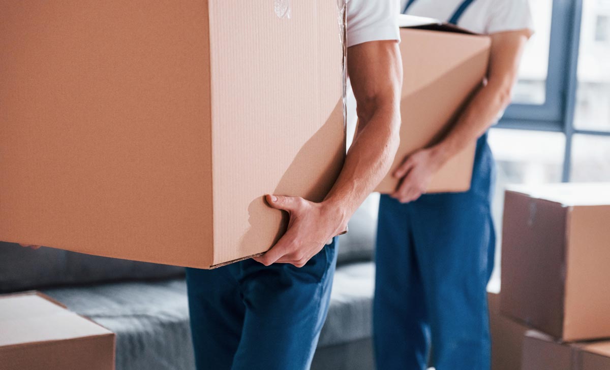 6 Benefits of Hiring Furniture Removalists Townsville